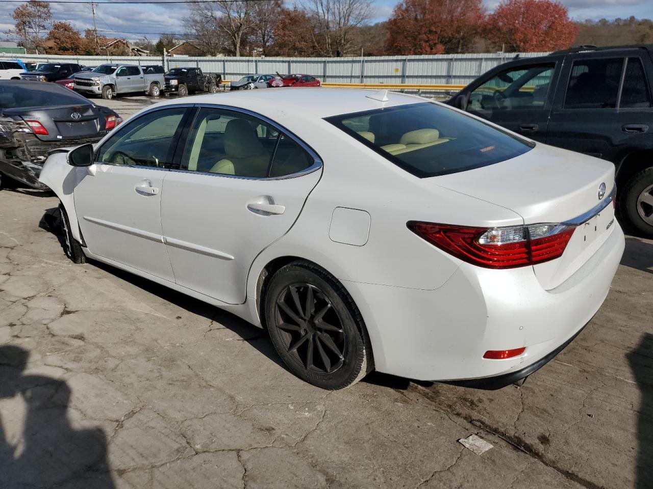 Image 2 of 2013 LEXUS ES 350 2013 with VIN JTHBK1GG9D2082900