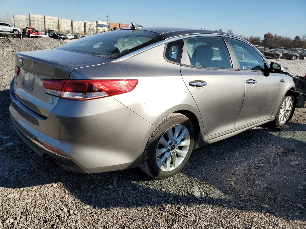 Image 3 of 2018 KIA OPTIMA LX 2018 with VIN 5XXGT4L38JG256244