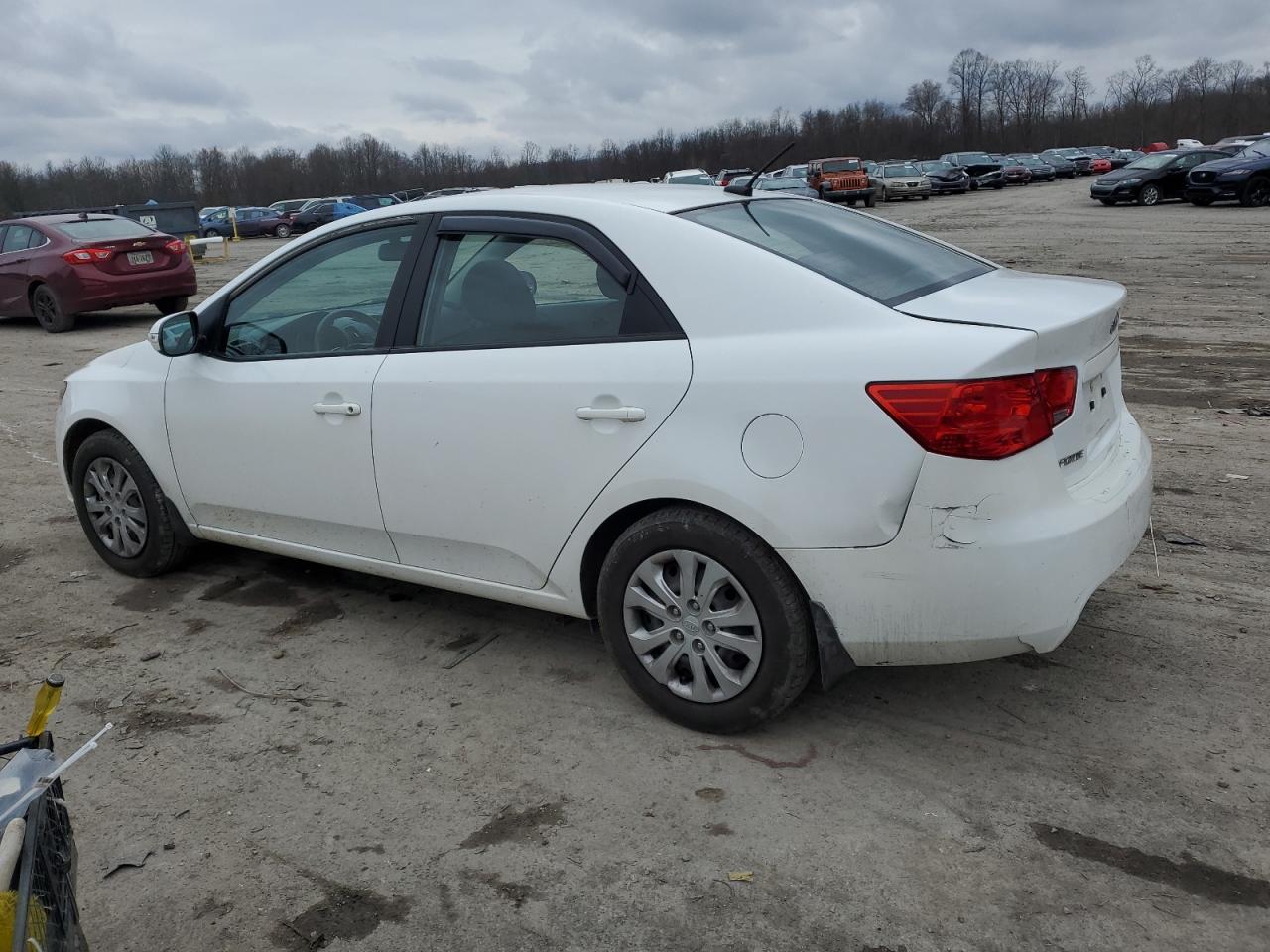 Obraz 2 z 2010 KIA FORTE EX 2010 z VIN KNAFU4A22A5187328
