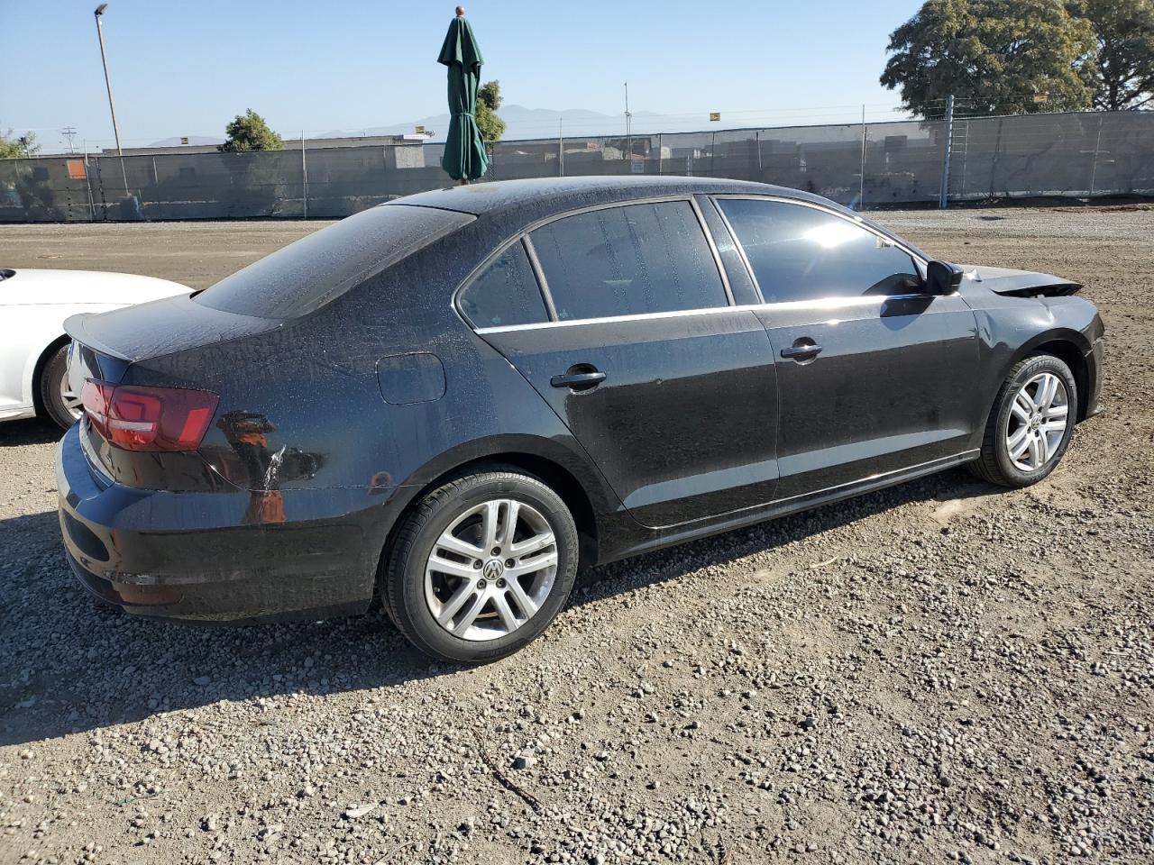 Image 3 of 2017 VOLKSWAGEN JETTA S 2017 with VIN 3VW2B7AJ8HM328615