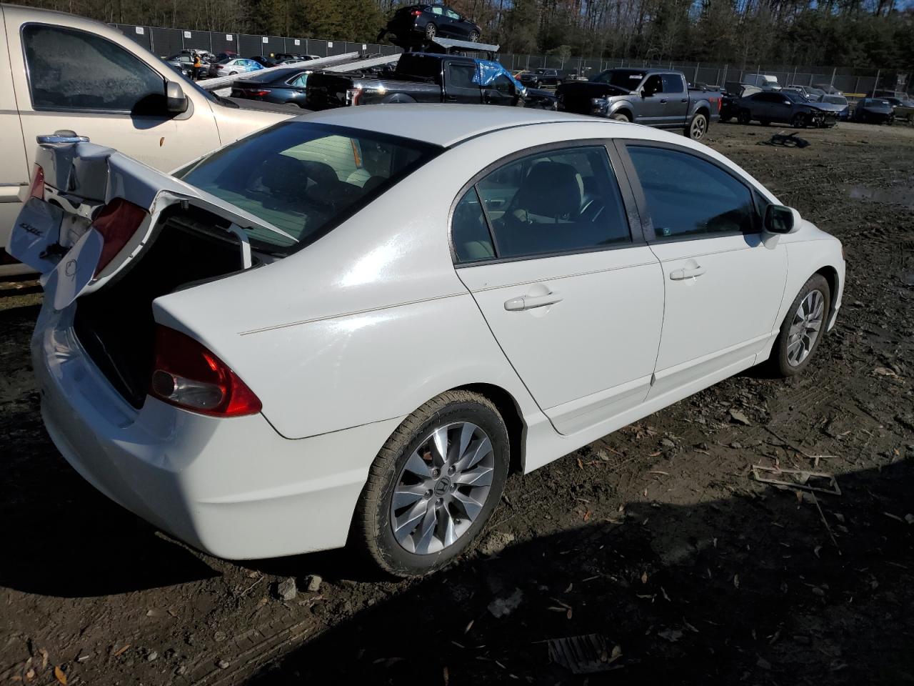 Image 3 of 2010 HONDA CIVIC EXL 2010 with VIN 19XFA1F90AE063613