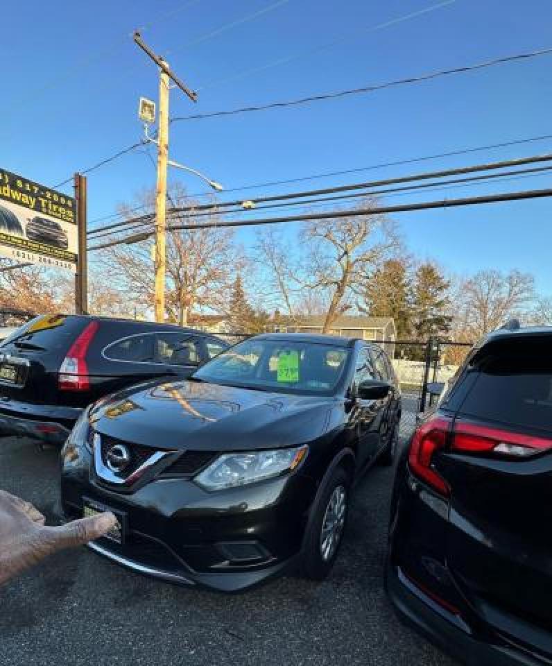 Obraz 1 z 2016 NISSAN ROGUE S 2016 z VIN JN8AT2MV7GW140006