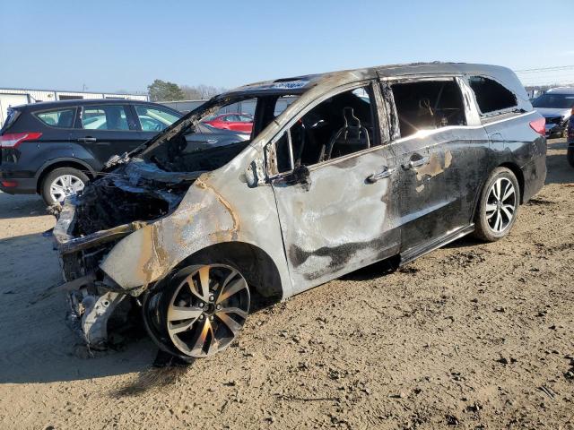 Image 1 of 2021 HONDA ODYSSEY TOURING 2021 with VIN 5FNRL6H89MB028270