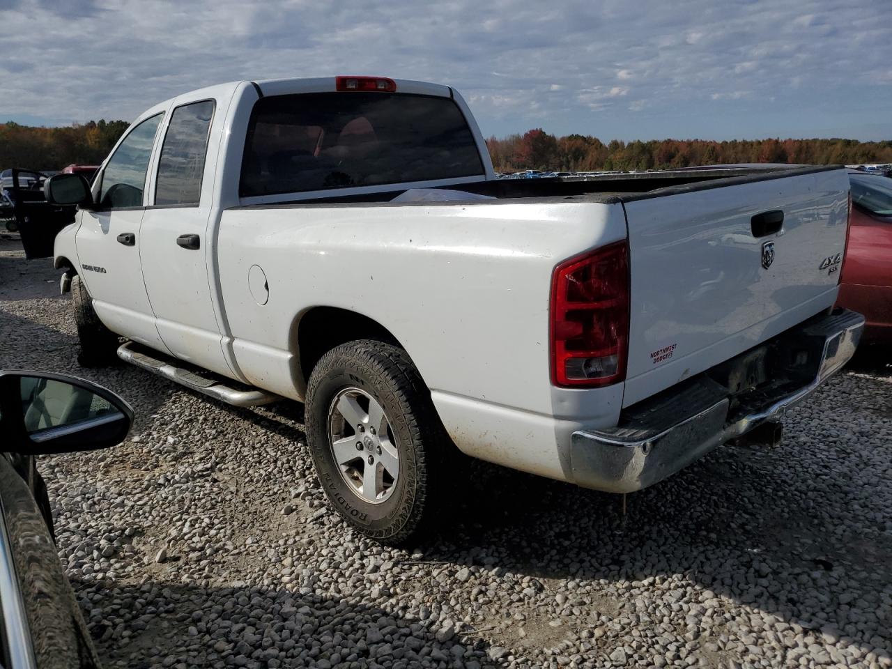 Obraz 2 z 2005 DODGE RAM 1500 ST 2005 z VIN 1D7HU18D95S328524