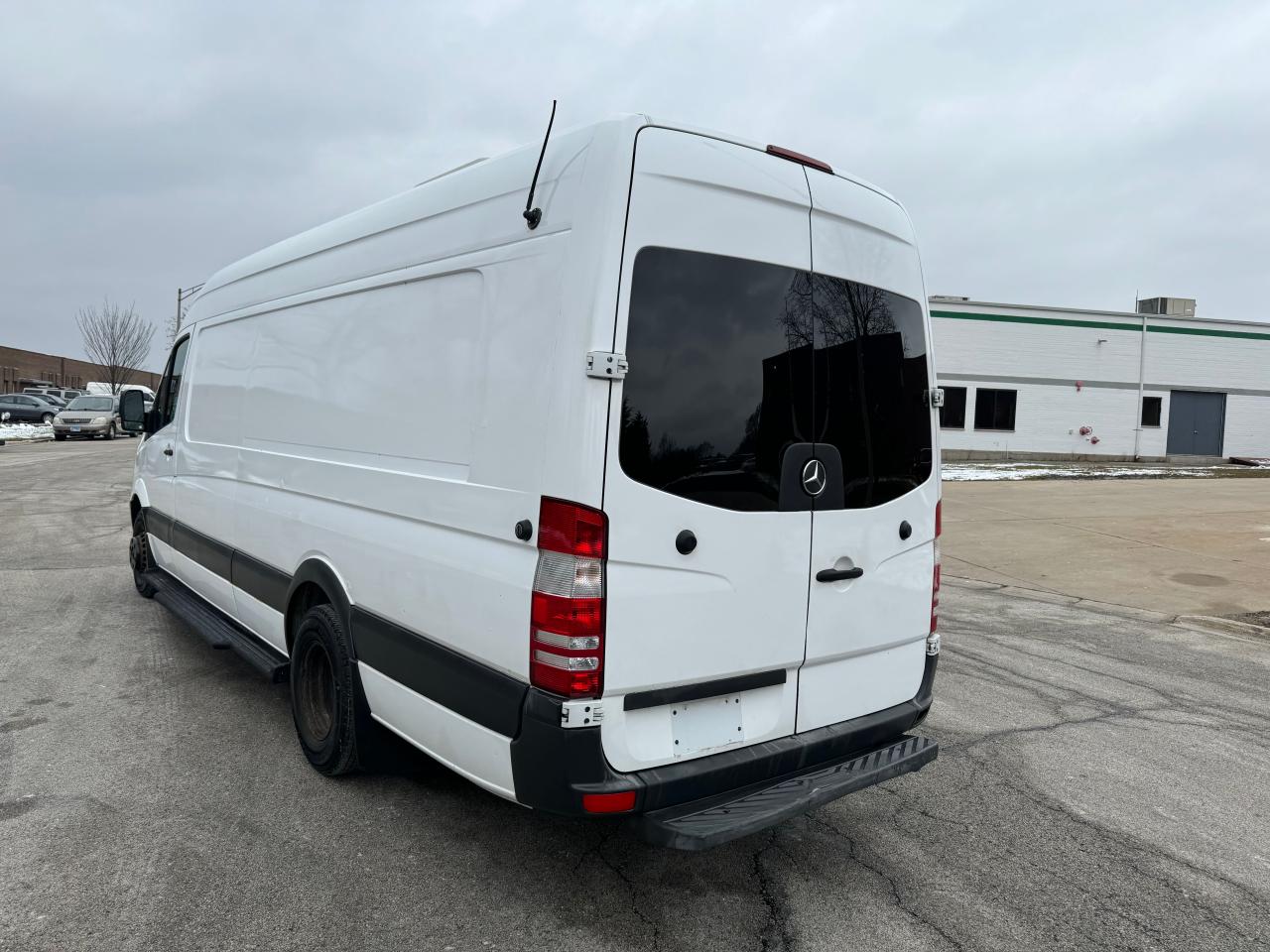 Image 3 of 2016 MERCEDES-BENZ SPRINTER 3500 2016 with VIN WD3PF1CD6GP262120