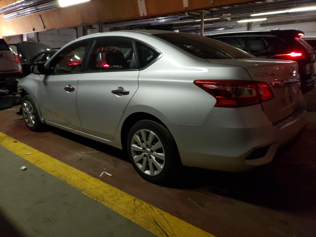 Obraz 2 z 2017 NISSAN SENTRA S 2017 z VIN 3N1AB7AP6HL668910