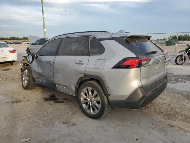 Obraz 2 z 2021 TOYOTA RAV4 XLE PREMIUM 2021 z VIN 2T3C1RFV7MW158578