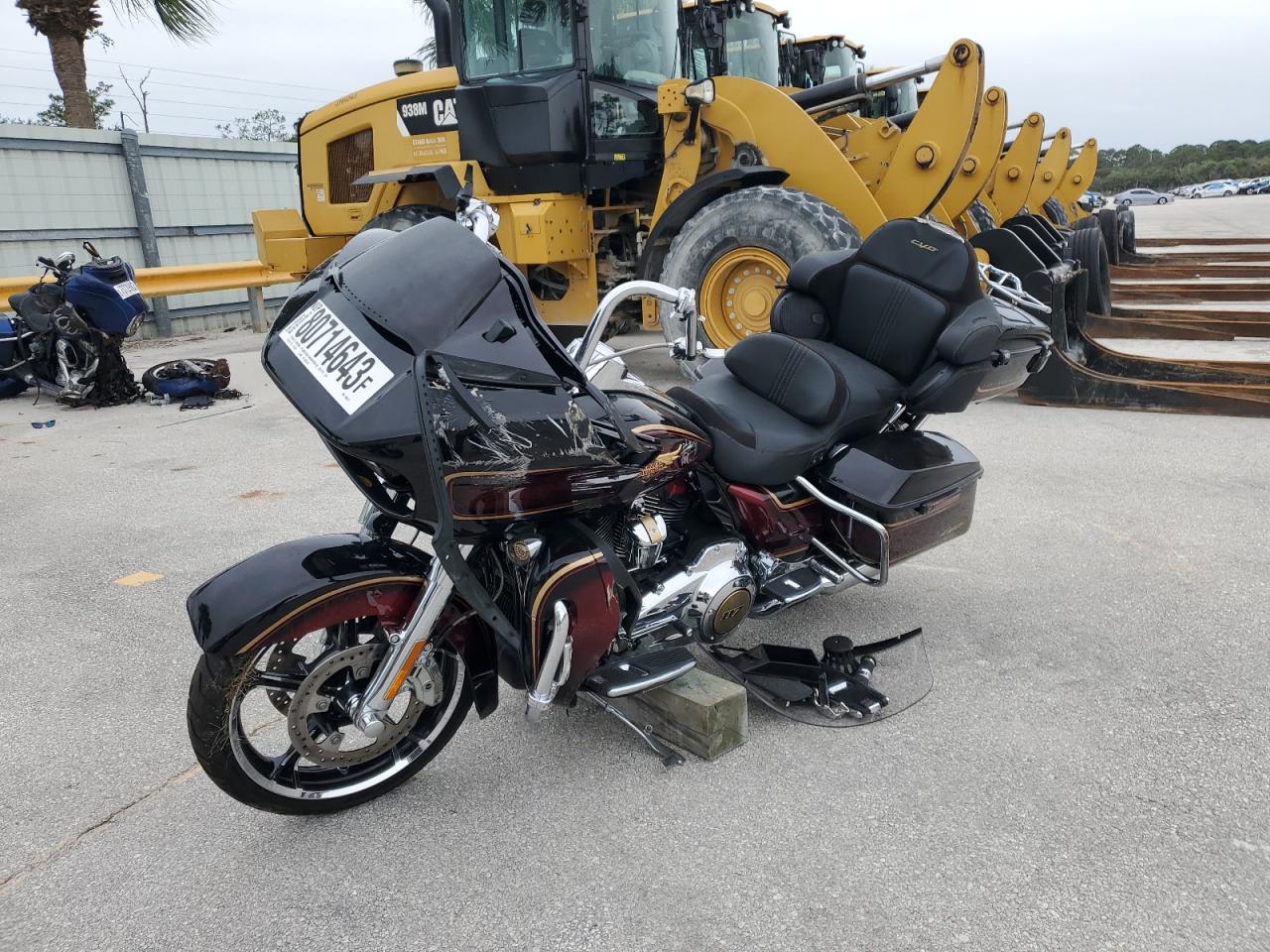 Изображение 2 2023 HARLEY-DAVIDSON FLTRXSEANV  2023 с VIN 1HD1TKH11PB950417