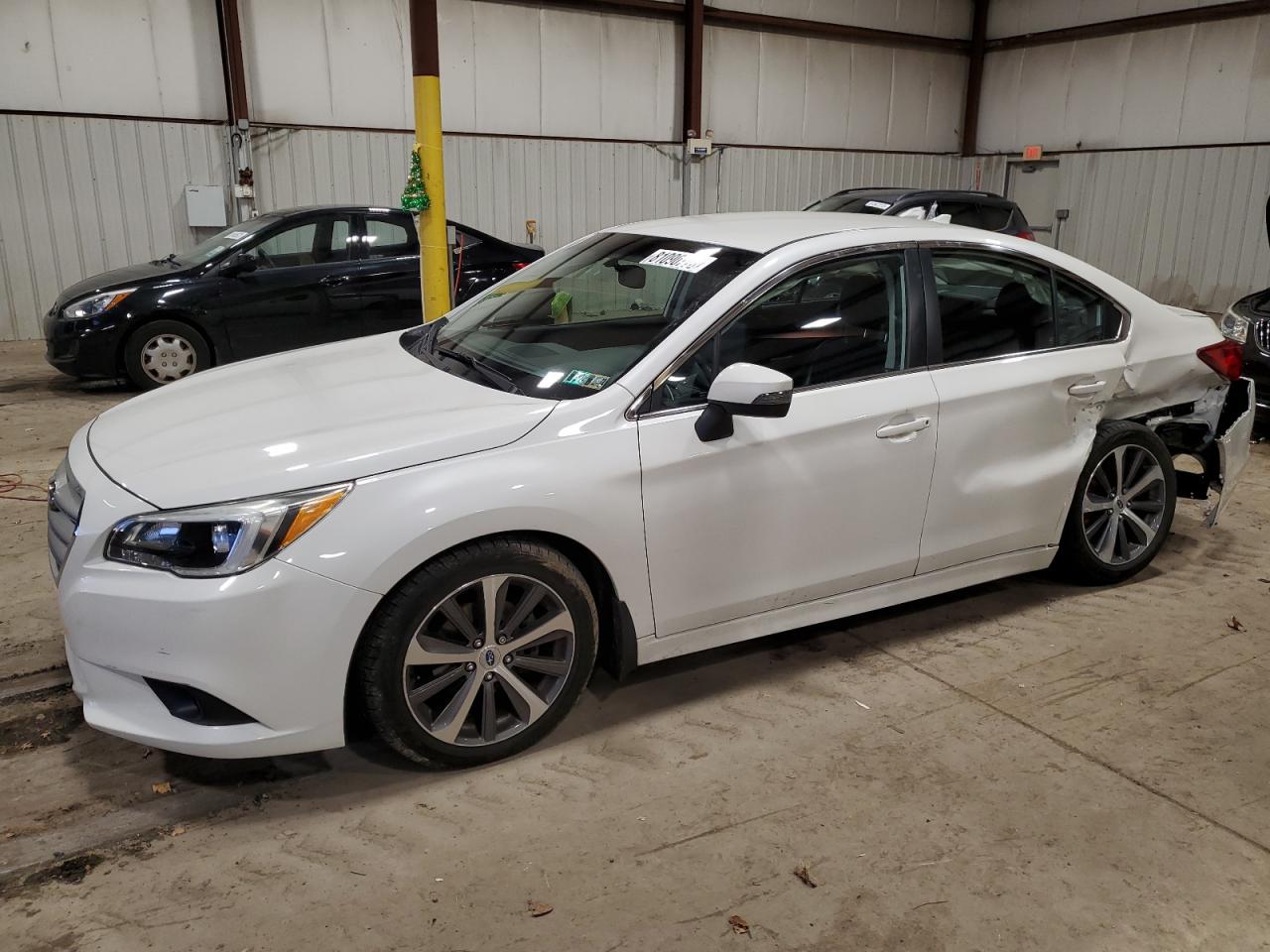 Image 1 of 2016 SUBARU LEGACY 2.5I LIMITED 2016 with VIN 4S3BNAJ60G3032667