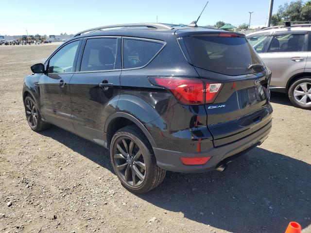 Obraz 2 z 2019 FORD ESCAPE SE 2019 z VIN 1FMCU9GDXKUB05067