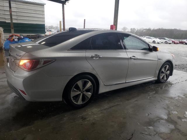 Image 3 of 2012 HYUNDAI SONATA HYBRID 2012 with VIN KMHEC4A45CA036833
