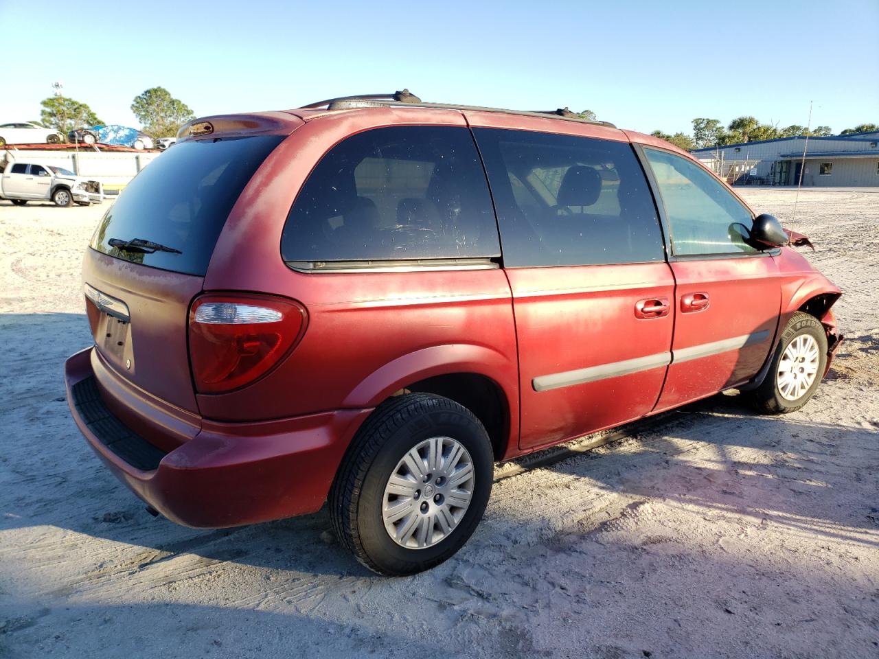 Obraz 3 z 2005 CHRYSLER TOWN & COUNTRY  2005 z VIN 1C4GP45R95B440982