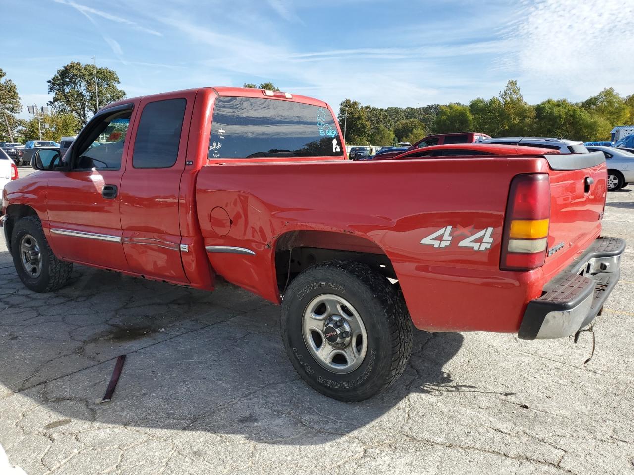 Image 2 of 2001 GMC NEW SIERRA K1500 2001 with VIN 1GTEK19V01E249407