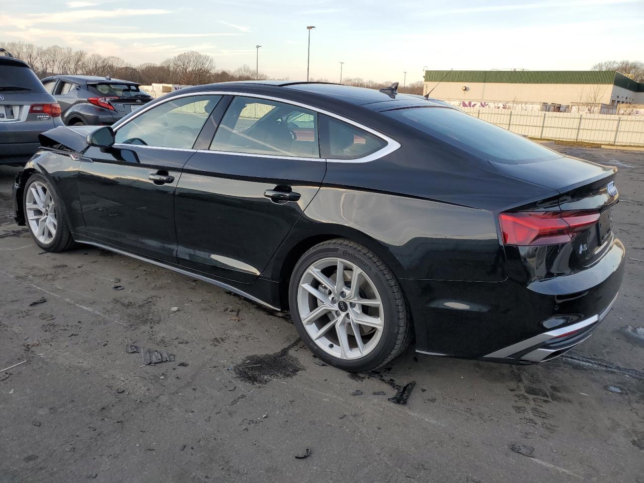 Изображение 2 2024 AUDI A5 PREMIUM PLUS 45 2024 с VIN WAUFACF56RA023444
