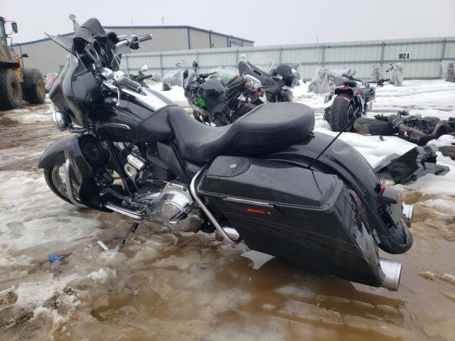 Image 3 of 2012 HARLEY-DAVIDSON FLHXSE3 CVO STREET GLIDE 2012 with VIN 1HD1PZ818CB961230