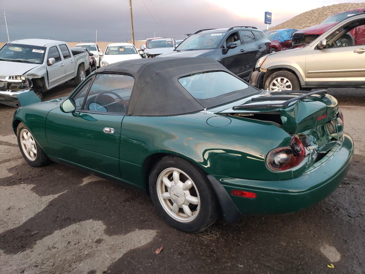 Image 2 of 1990 MAZDA MX-5 MIATA  1990 with VIN JM1NA3510L0132024