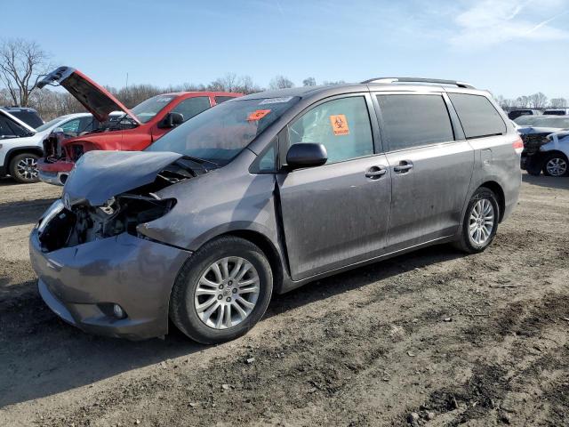 2012 TOYOTA SIENNA XLE 2012 image