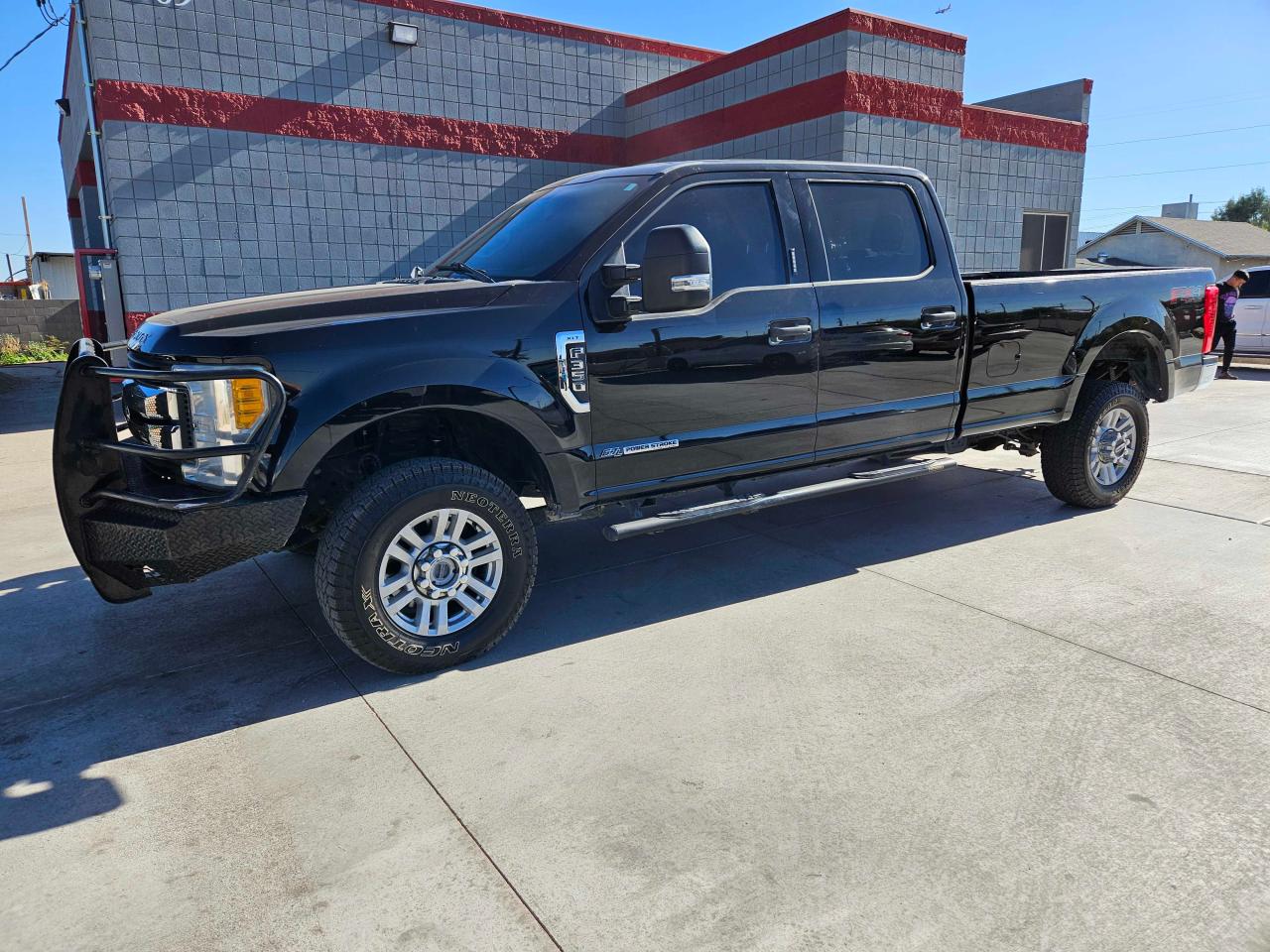 Image 2 of 2017 FORD F350 SUPER DUTY 2017 with VIN 1FT8W3BTXHEB83920