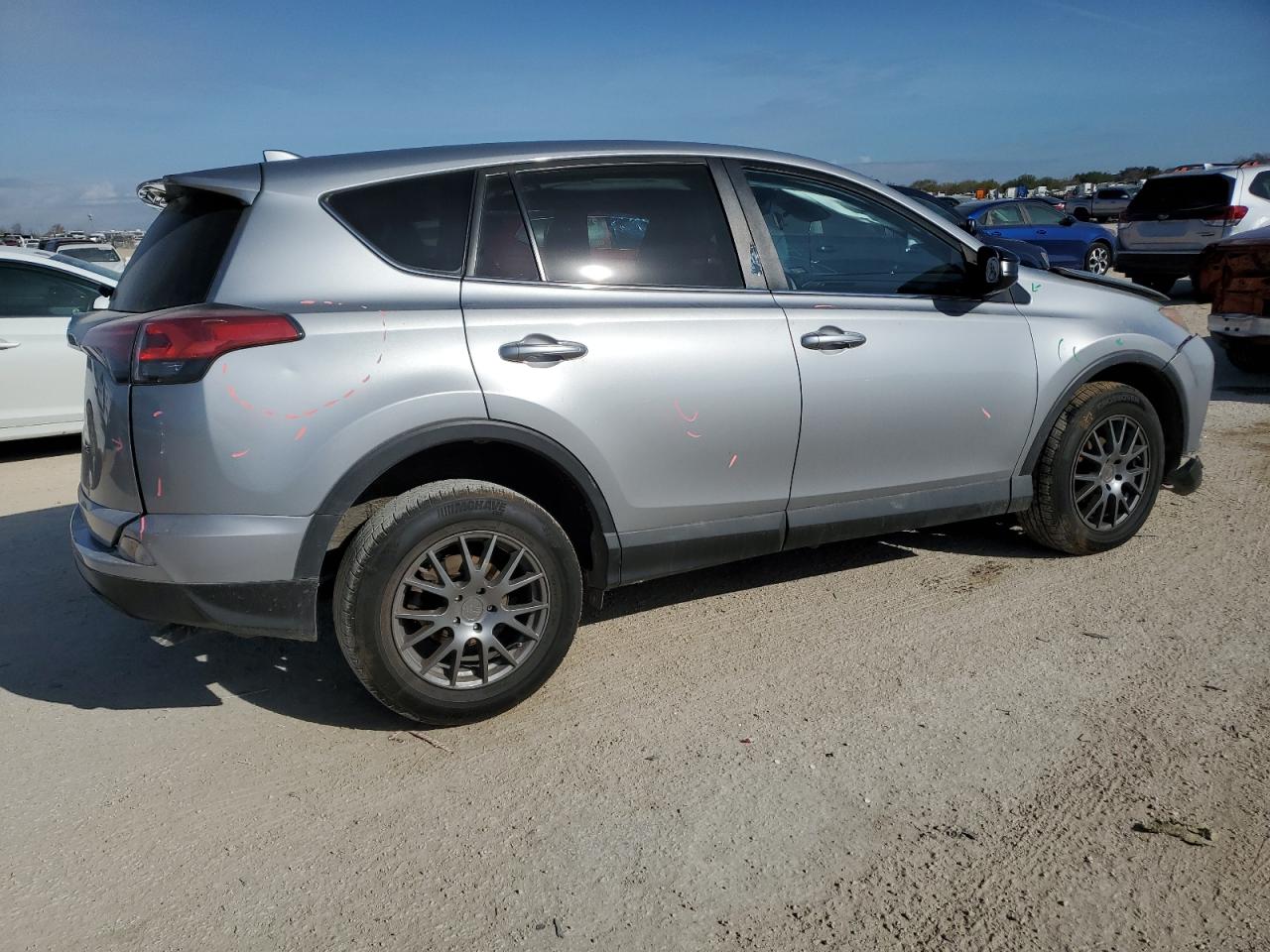 Image 3 of 2018 TOYOTA RAV4 LE 2018 with VIN 2T3ZFREV9JW430010