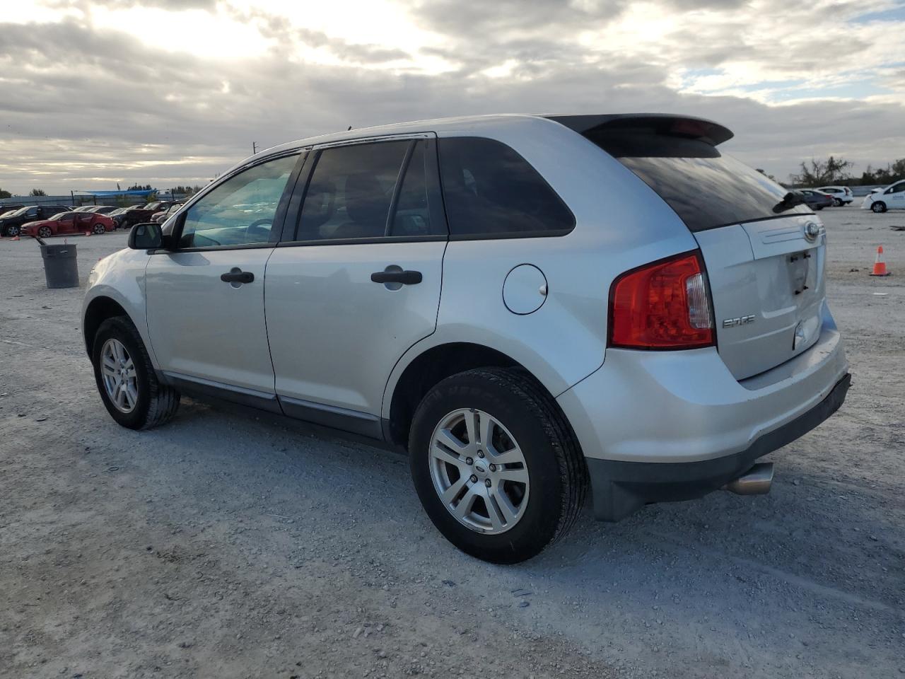 Image 2 of 2011 FORD EDGE SE 2011 with VIN 2FMDK3GC9BBB50327