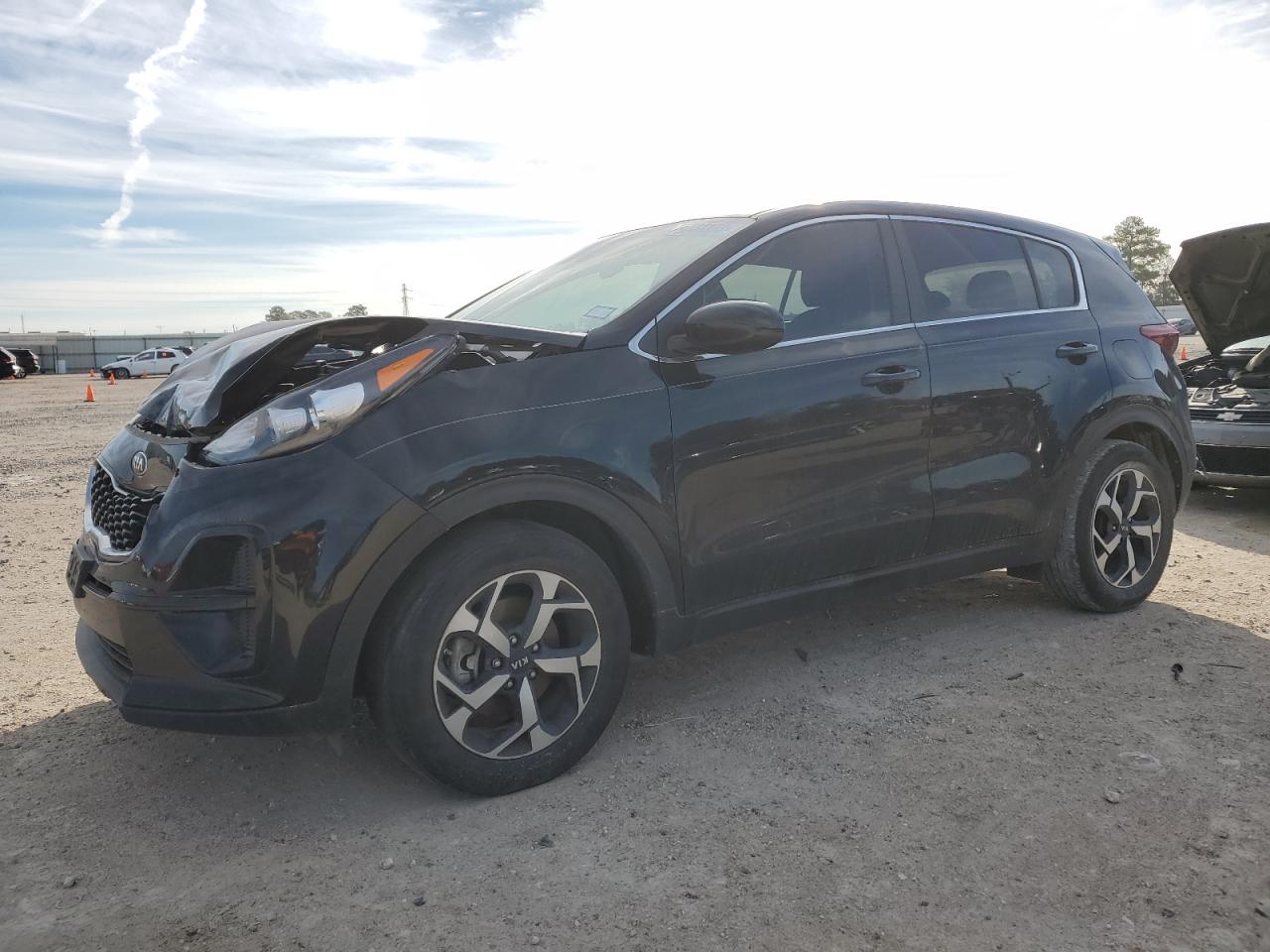 Изображение 1 2021 KIA SPORTAGE LX 2021 с VIN KNDPM3AC6M7941334