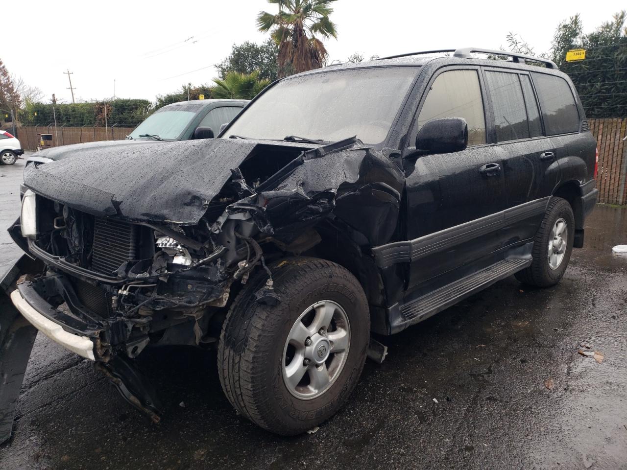 Image 1 of 1999 TOYOTA LAND CRUISER  1999 with VIN JT3HT05J7X0070170