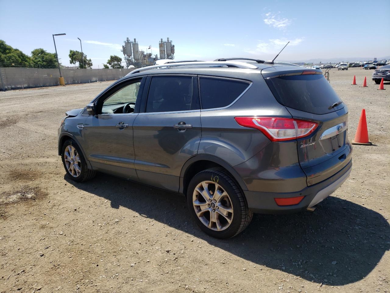 Изображение 2 2016 FORD ESCAPE TITANIUM 2016 с VIN 1FMCU0JX3GUC20762