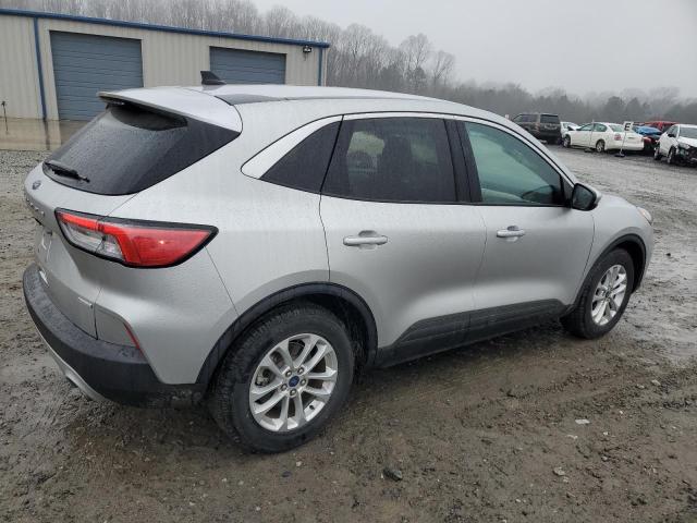 Image 3 of 2020 FORD ESCAPE SE 2020 with VIN 1FMCU0G69LUC03893