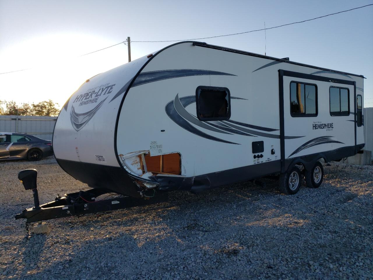 Obraz 2 z 2018 WILDWOOD HEMISPHERE 2018 z VIN 4X4TSBB28JU082954