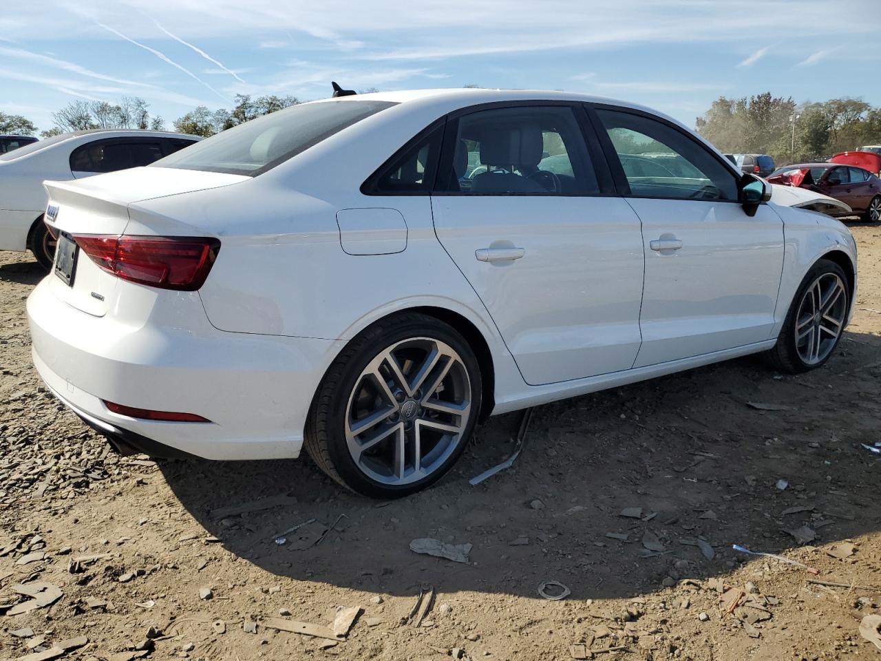 Image 3 of 2019 AUDI A3 PREMIUM 2019 with VIN WAUBEGFF0K1018393
