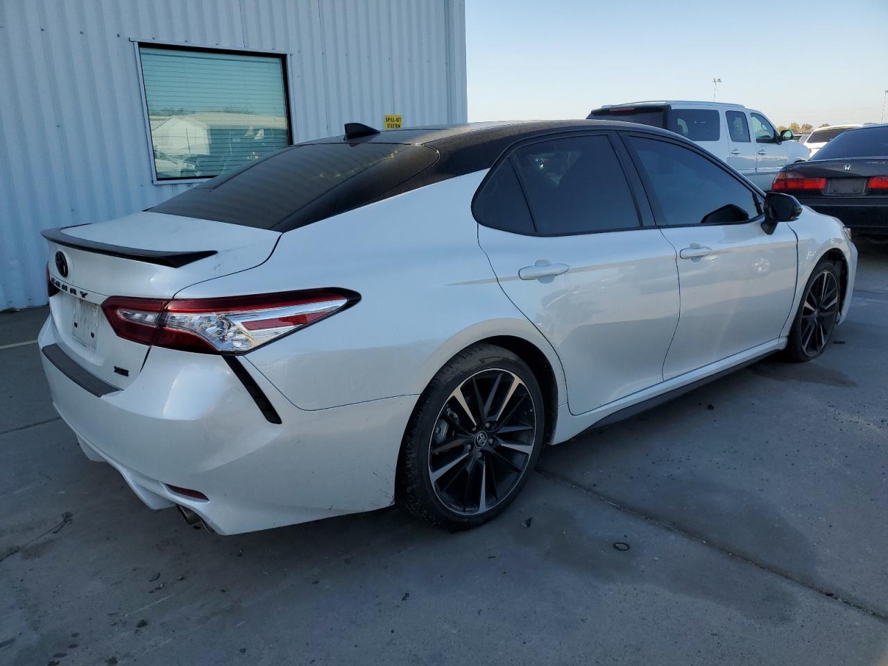 Изображение 3 2020 TOYOTA CAMRY XSE 2020 с VIN 4T1K61AK1LU305478