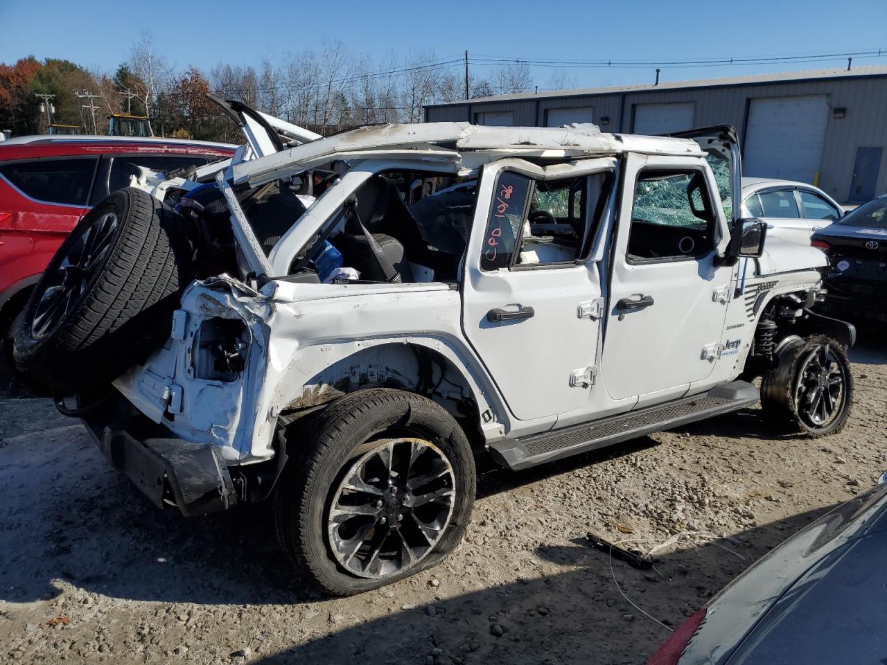 Obraz 3 z 2021 JEEP WRANGLER UNLIMITED SAHARA 4XE 2021 z VIN 1C4JJXP67MW748848