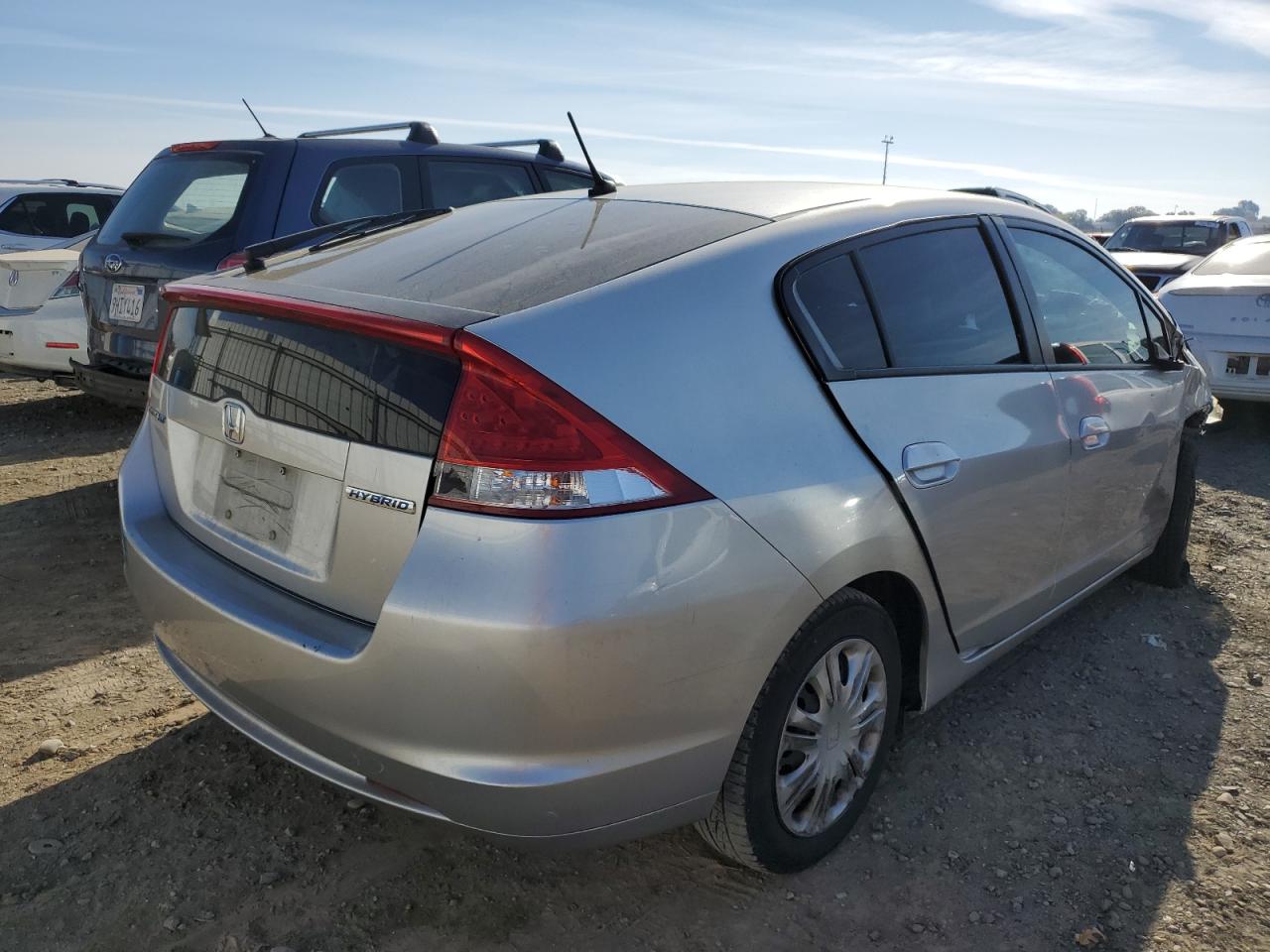 Image 3 of Honda Insight Lx 2010 with VIN JHMZE2H56AS022240