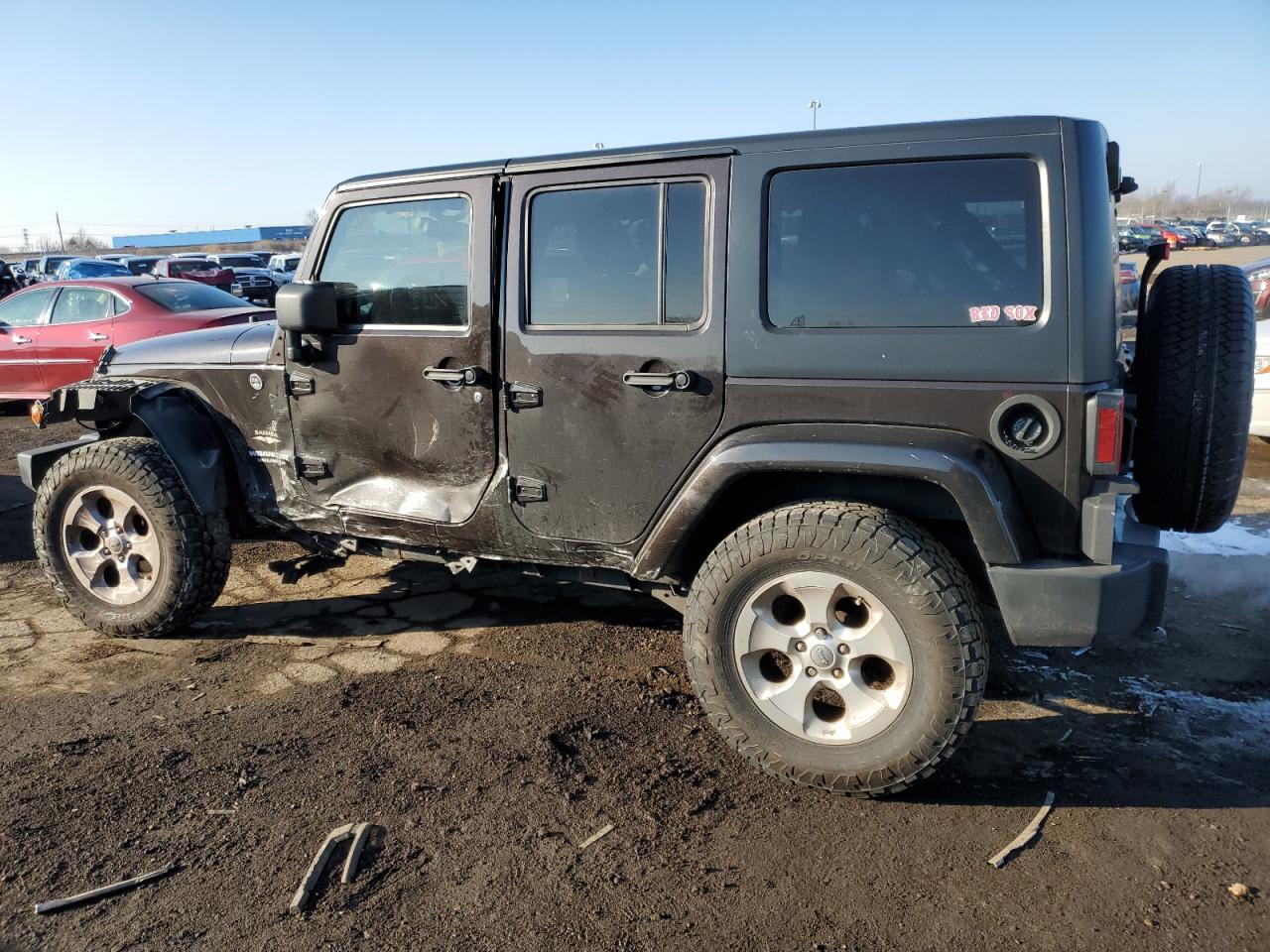 Изображение 2 2013 JEEP WRANGLER UNLIMITED SAHARA 2013 с VIN 1C4BJWEGXDL664812