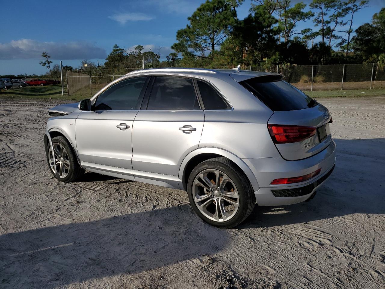Image 2 of 2016 AUDI Q3 PRESTIGE 2016 with VIN WA1FFCFS0GR013771