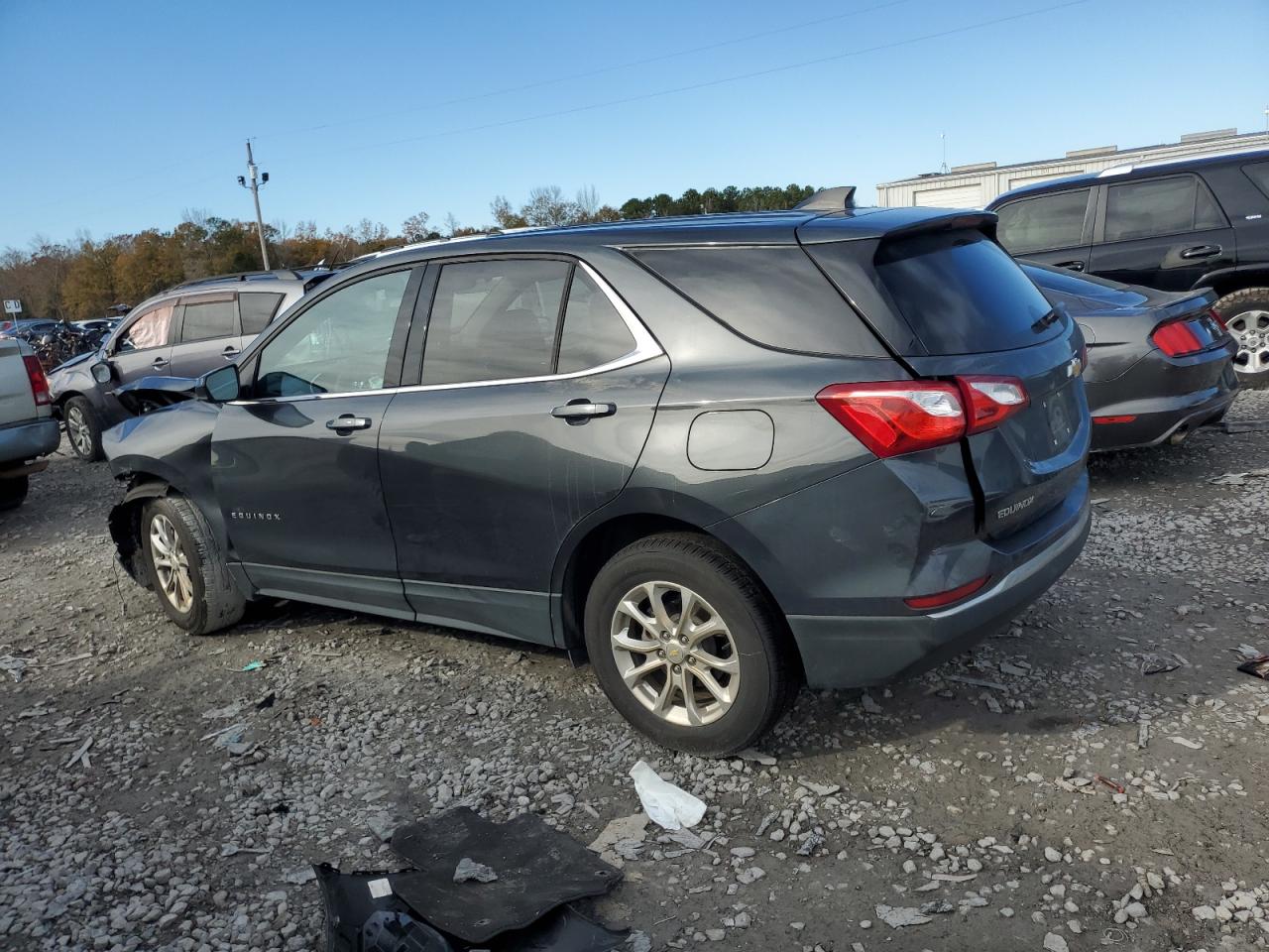 Изображение 2 2020 CHEVROLET EQUINOX LT 2020 с VIN 2GNAXKEV3L6259486