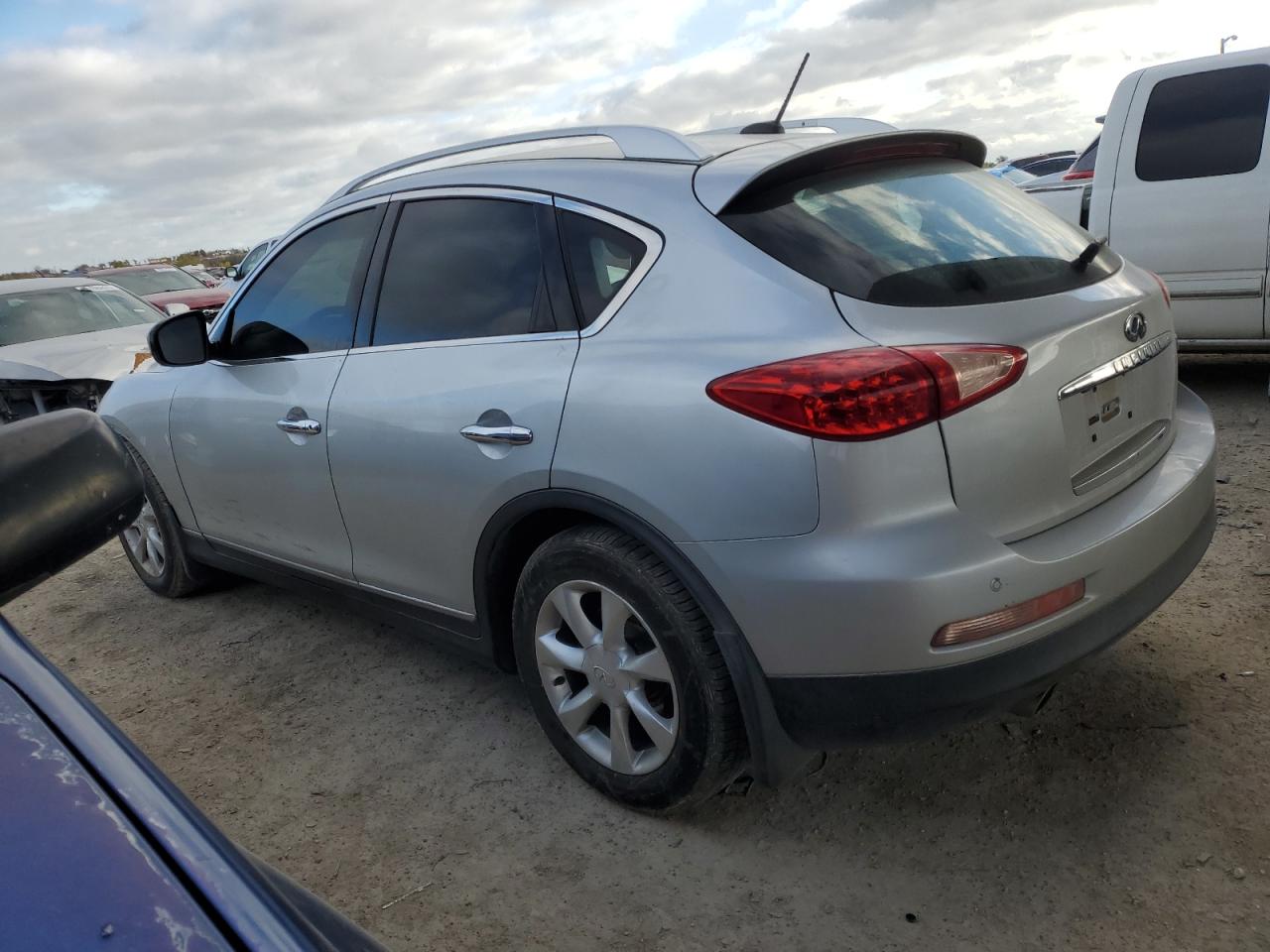 Изображение 2 2011 INFINITI EX35 BASE 2011 с VIN JN1AJ0HP2BM802387