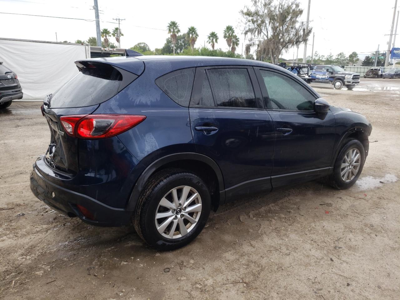 Obraz 3 z 2016 MAZDA CX-5 SPORT 2016 z VIN JM3KE2BY5G0856212