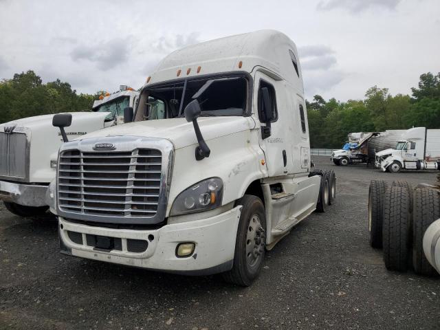 Obraz 2 z 2016 FREIGHTLINER CASCADIA 125  2016 z VIN 3AKJGLDR7GSHP4944