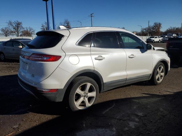 Image 3 of 2015 LINCOLN MKC  2015 with VIN 5LMCJ1A93FUJ36615