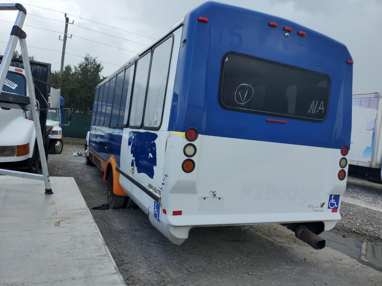 Obraz 2 z 2015 IC CORPORATION 3000 AC 2015 z VIN 5WEXWSKK4FH677826