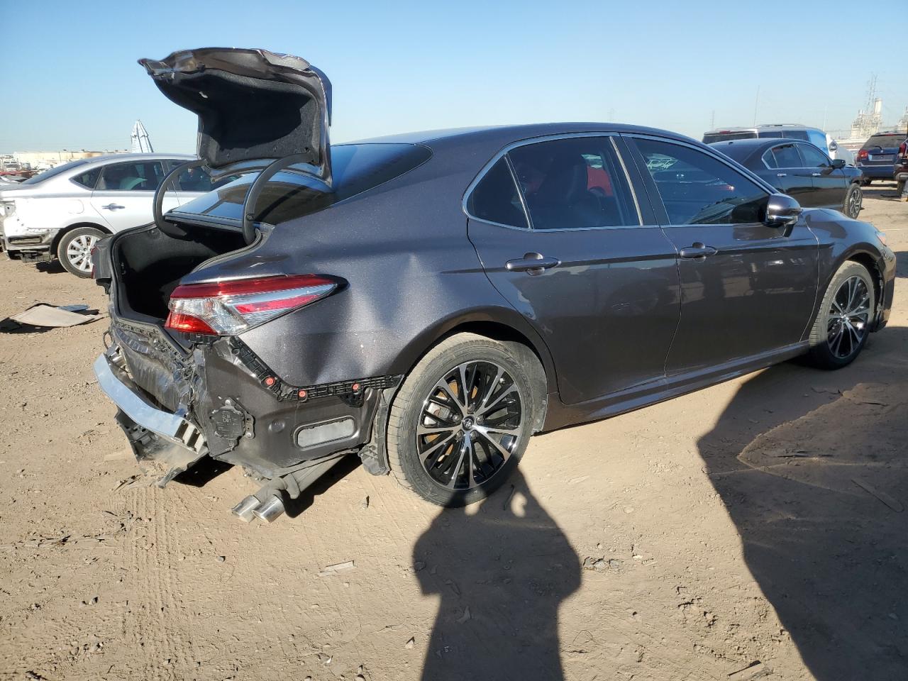 Image 3 of 2018 TOYOTA CAMRY L 2018 with VIN 4T1B11HK5JU125020