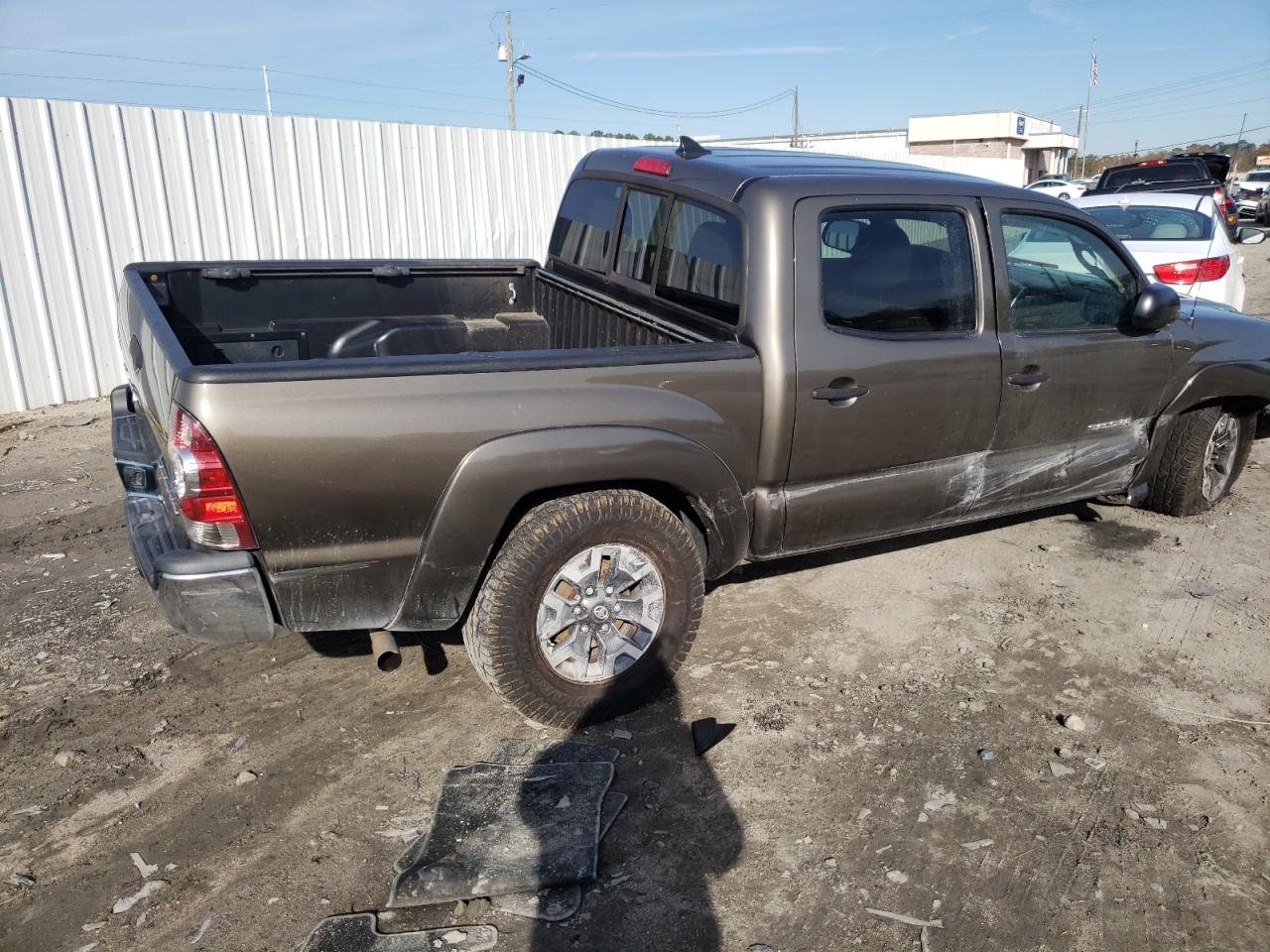 Obraz 3 z 2015 TOYOTA TACOMA DOUBLE CAB PRERUNNER 2015 z VIN 5TFJU4GN4FX085653