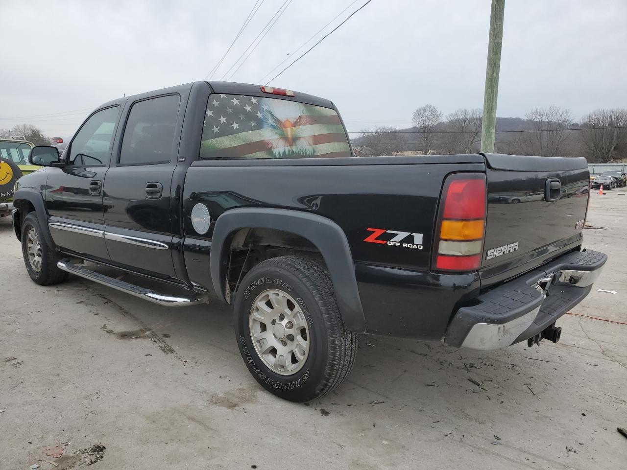 Obraz 2 z 2005 GMC NEW SIERRA K1500 2005 z VIN 2GTEK13T851269113