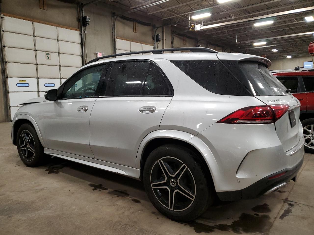 Obraz 2 z 2020 MERCEDES-BENZ GLE 350 4MATIC 2020 z VIN 4JGFB4KE2LA049392