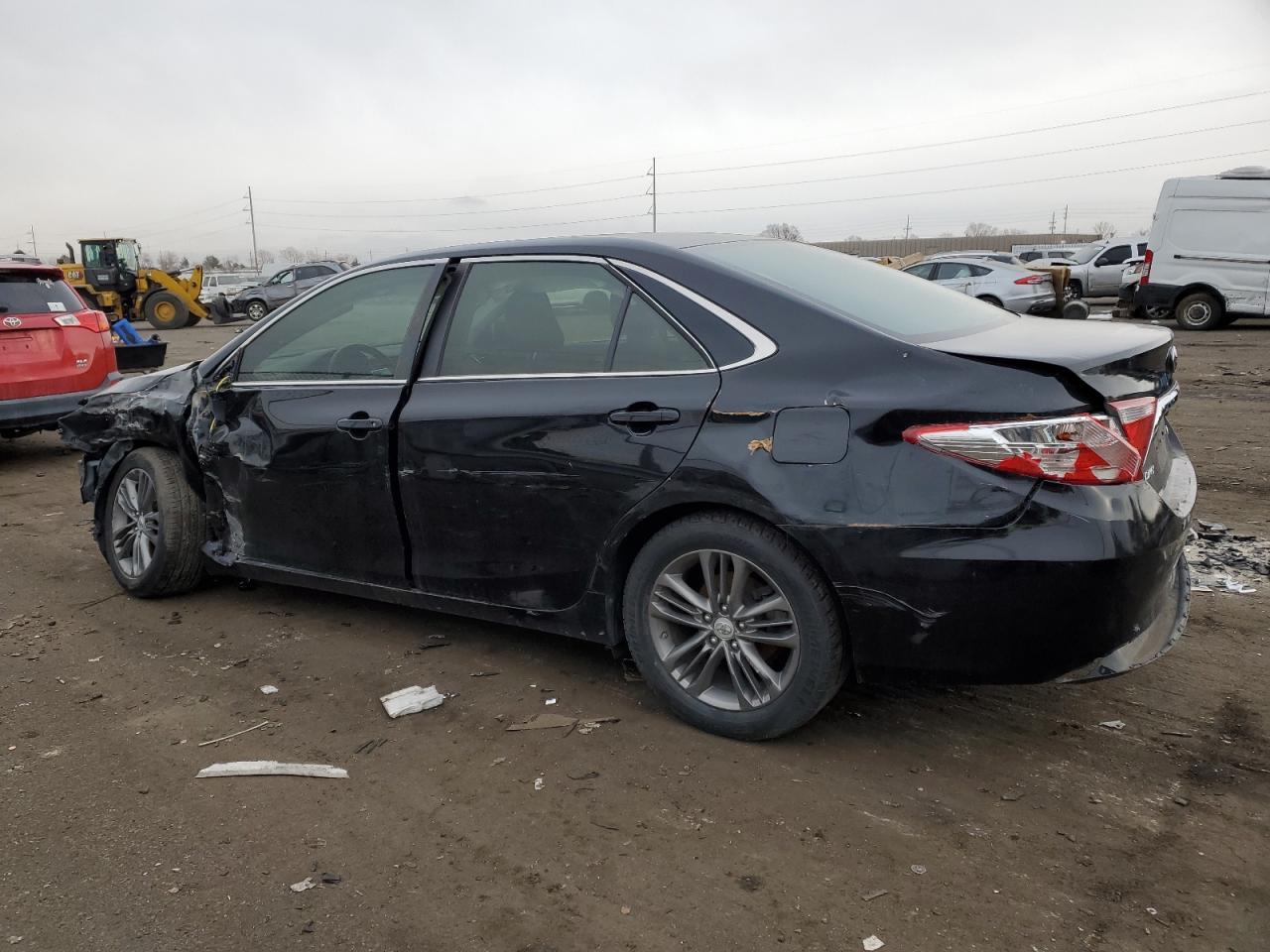 Image 2 of 2016 TOYOTA CAMRY LE 2016 with VIN 4T4BF1FK5GR556430