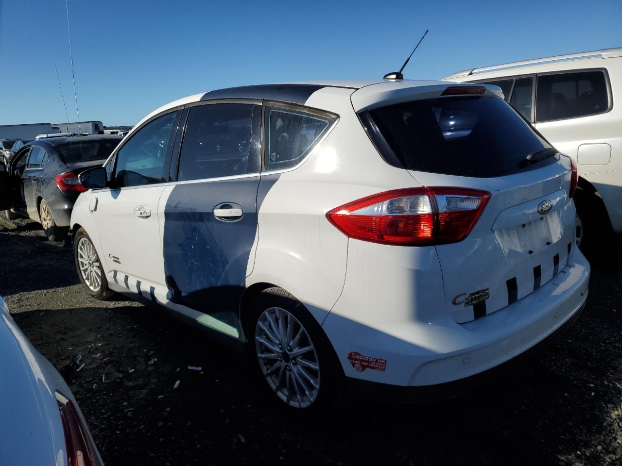 Image 2 of 2016 FORD C-MAX PREMIUM SEL 2016 with VIN 1FADP5CU3GL103212