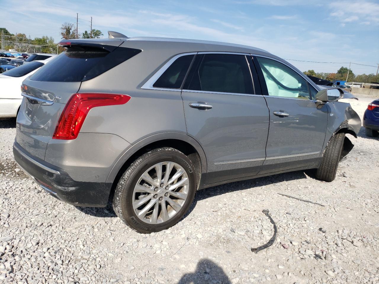 Obraz 3 z 2018 CADILLAC XT5 PLATINUM 2018 z VIN 1GYKNGRS6JZ139502