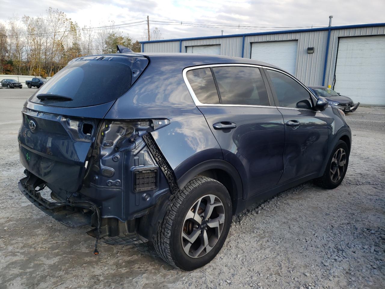 Image 3 of 2020 KIA SPORTAGE LX 2020 with VIN KNDPM3ACXL7670700
