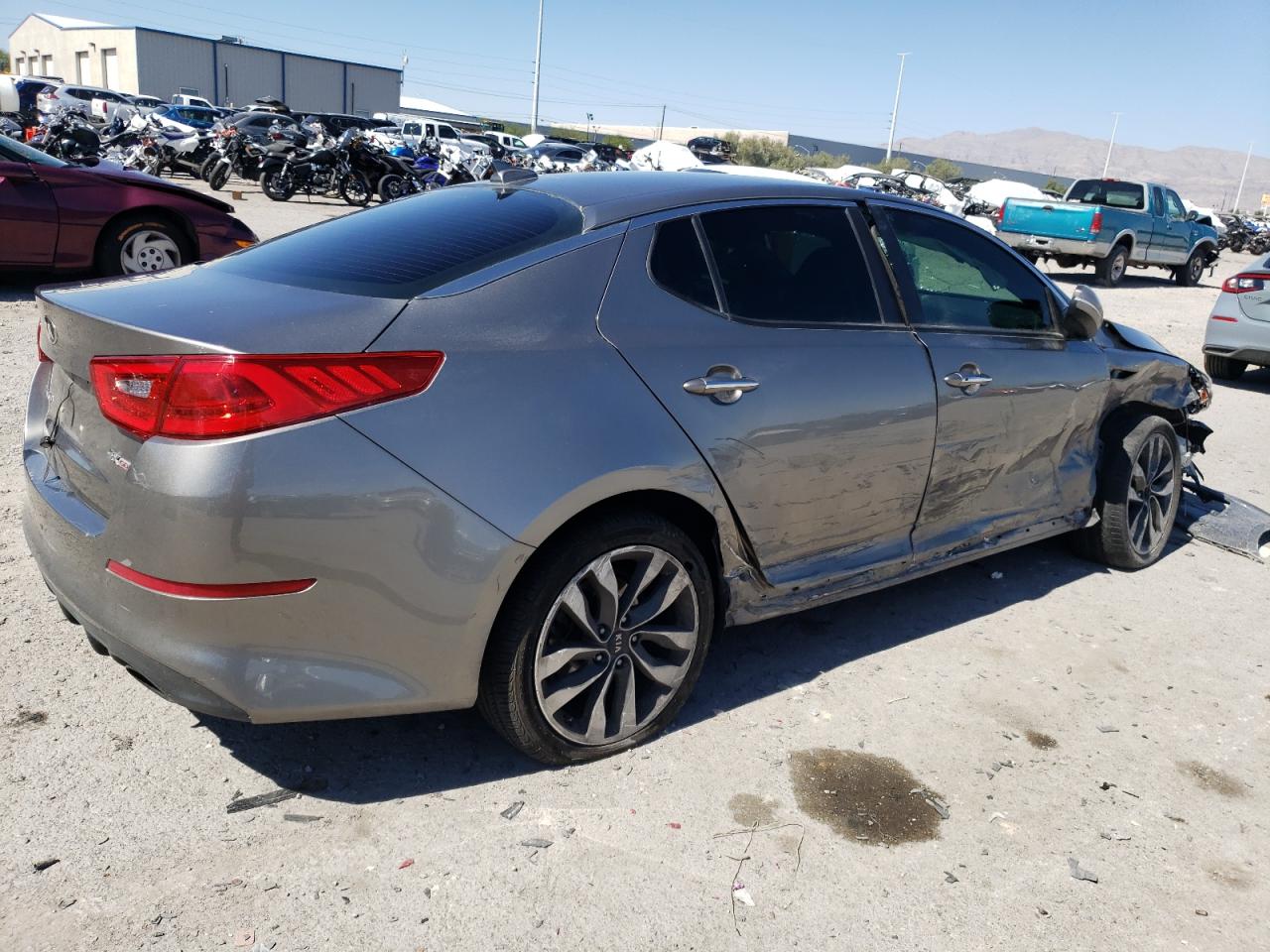 Изображение 3 2015 KIA OPTIMA SX 2015 с VIN 5XXGR4A77FG501949